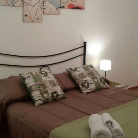 La Casa Di Alice Appartement Napels Buitenkant foto